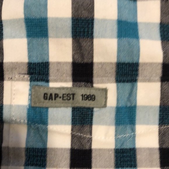 Gap button down size 4 - Picture 3 of 6